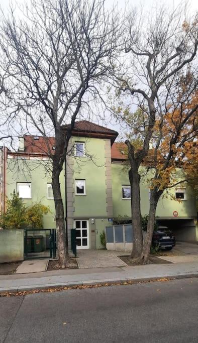 Einzigartiges Apartment Inkl. Gratis Parkplatz فيينا المظهر الخارجي الصورة